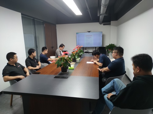 強(qiáng)化安全意識(shí)，筑牢安全防線 ——召開安全事故警示教育與安全隱患排查整治工作會(huì)議